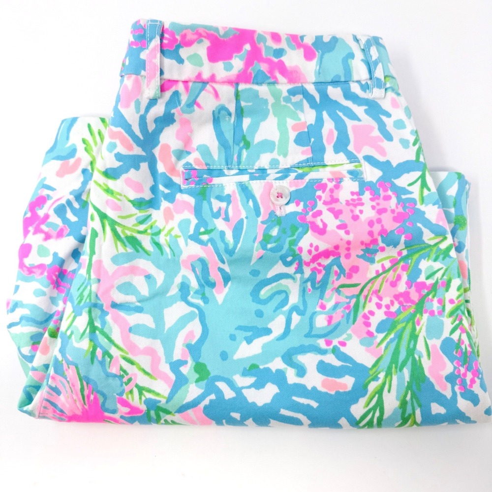 Lilly Pulitzer Mens Size 36 Chappy Shorts Multicolor Coral Starfish Print